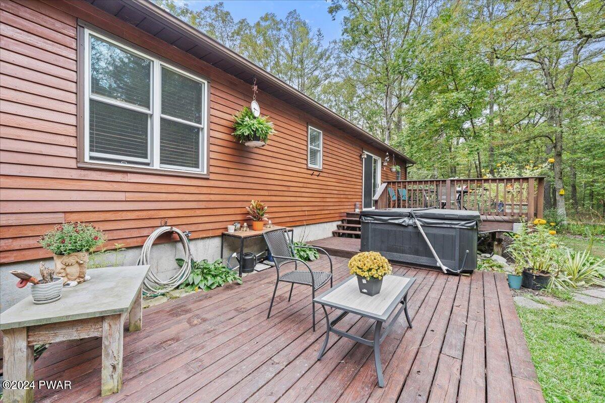 317 Rambling Way Milford, PA 18337 - Photo 40 of 49 40-HTV4042