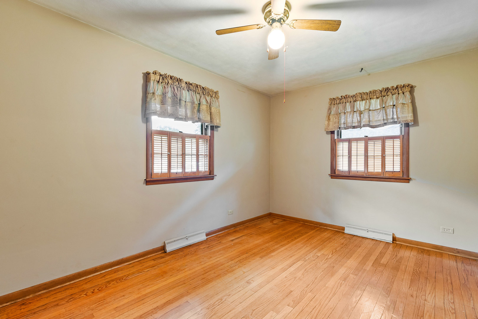 1025 Bode Road Elgin, IL 60120 - Photo 14 of 37 Gallery Image 14