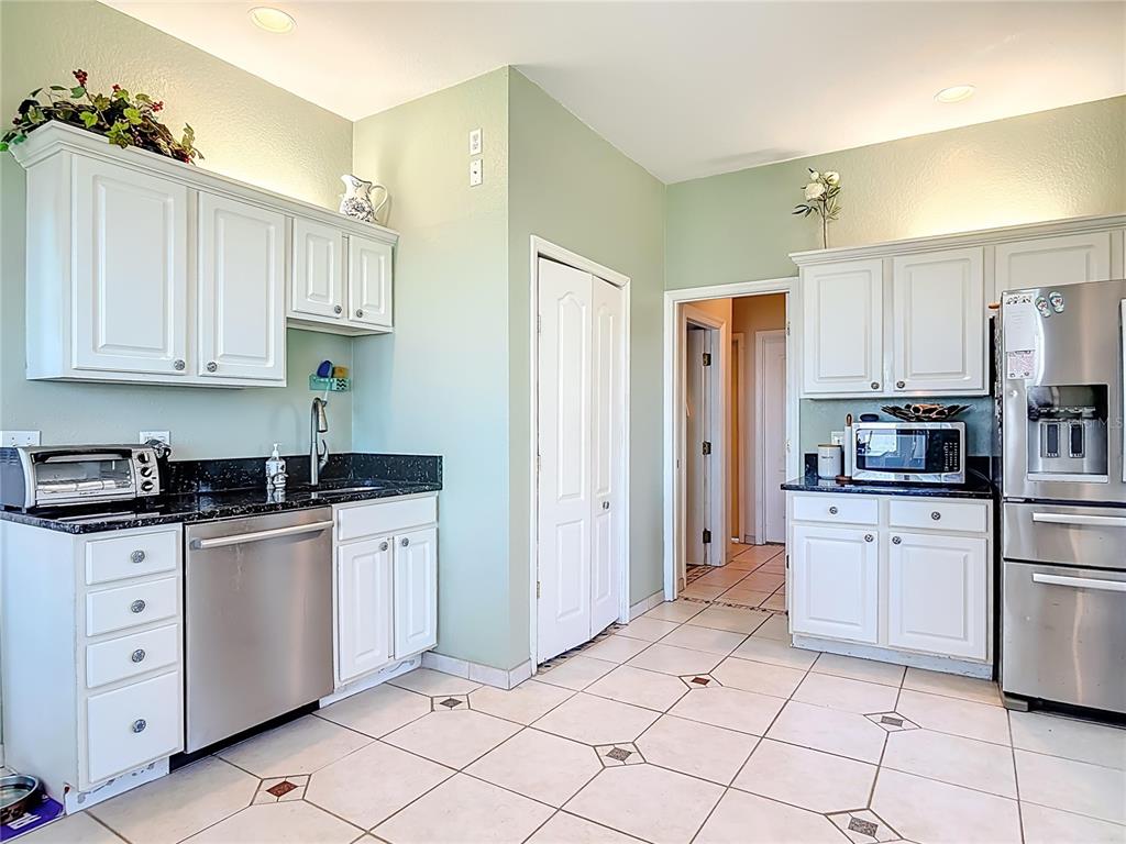 1205 South Riverside Drive Edgewater, FL 32132 - Photo 32 of 64