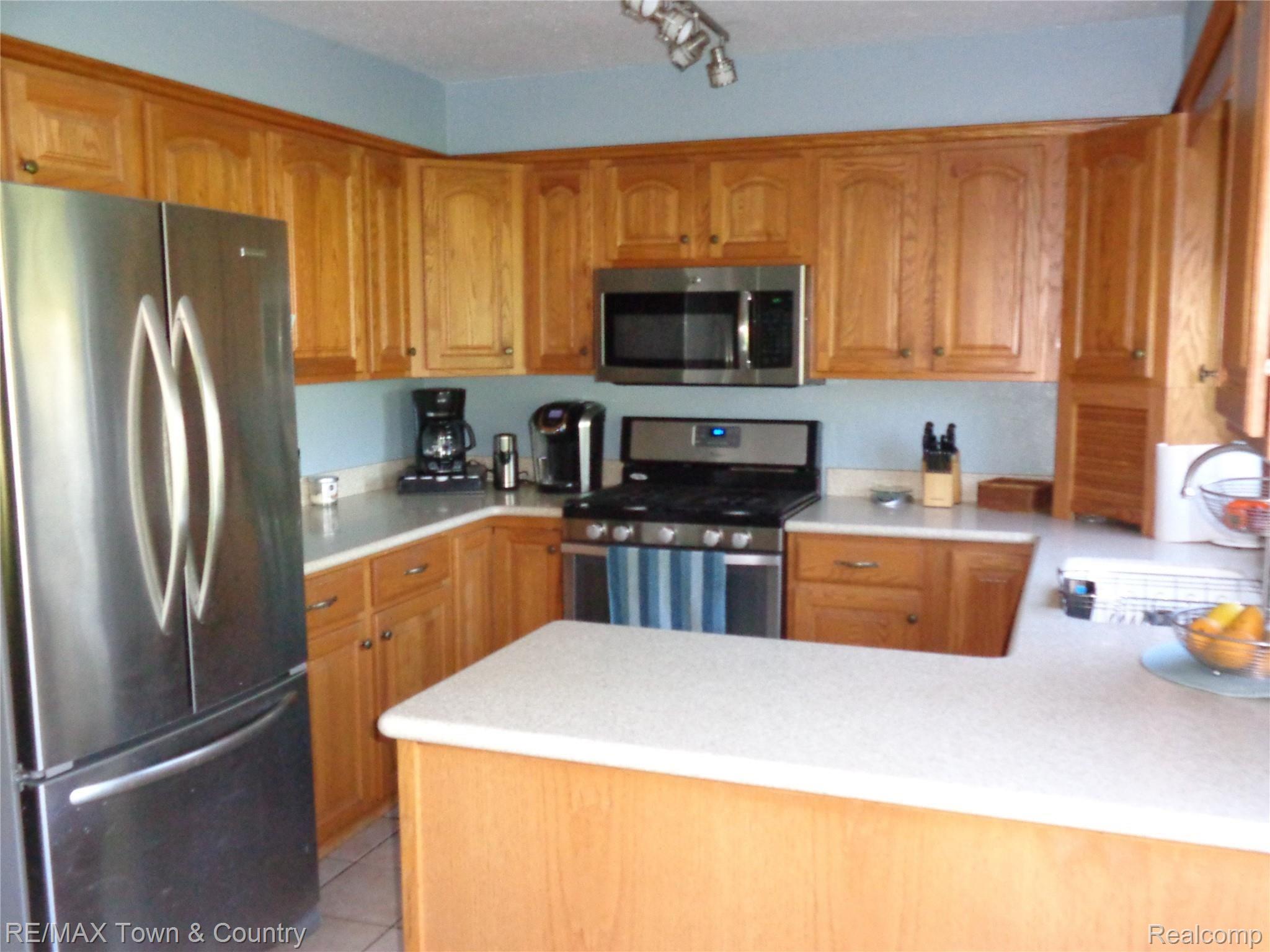 3179 Atlas Road Davison, MI 48423 - Photo 4 of 37 DSC01357.jpg