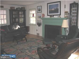205 West Rose Valley Road Wallingford, PA 19086 - Photo 6 of 8 Living Room