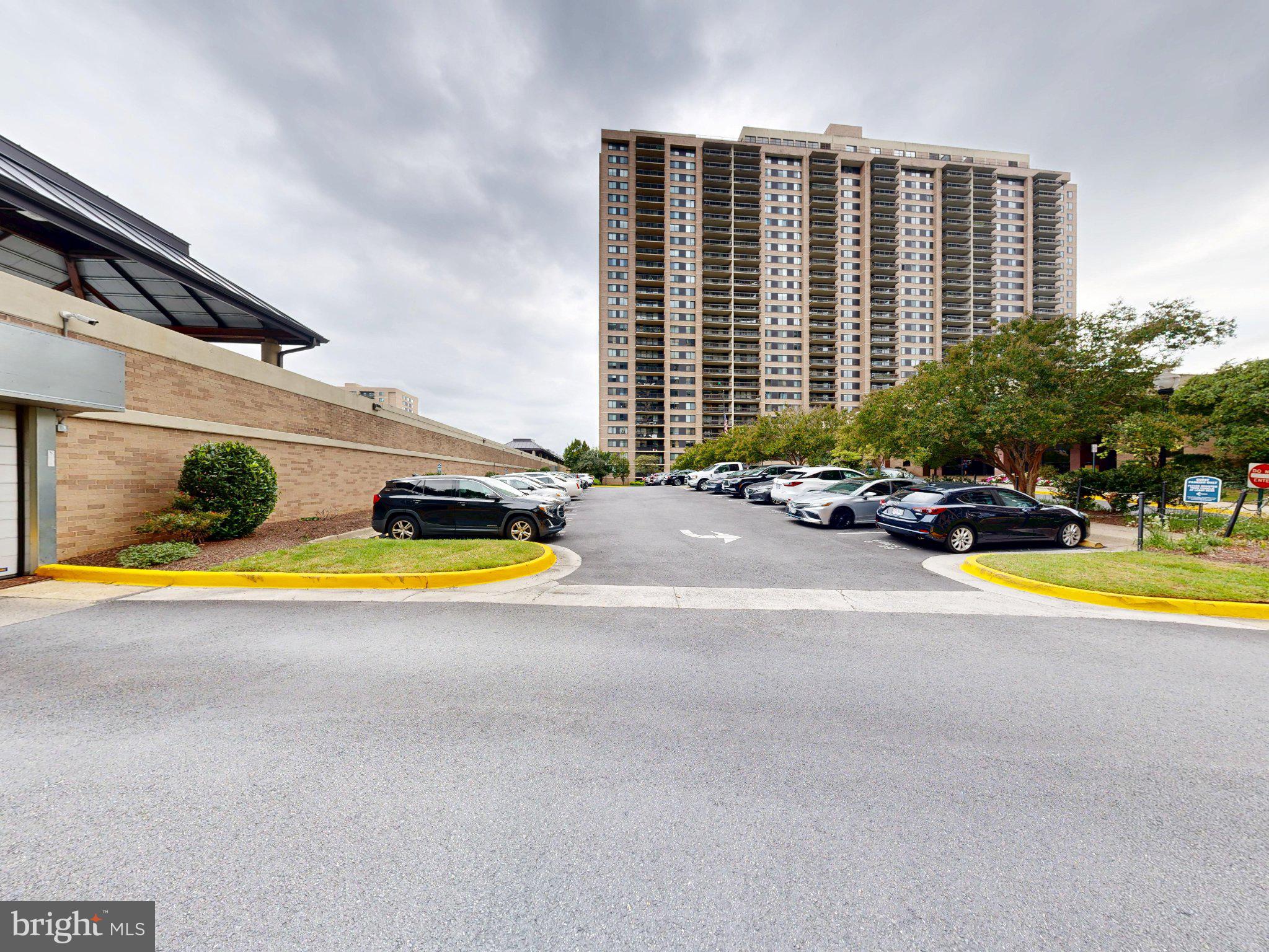 5505 Seminary Road, Unit 1101N Falls Church, VA 22041 - Photo 41 of 45 Gallery Image 41