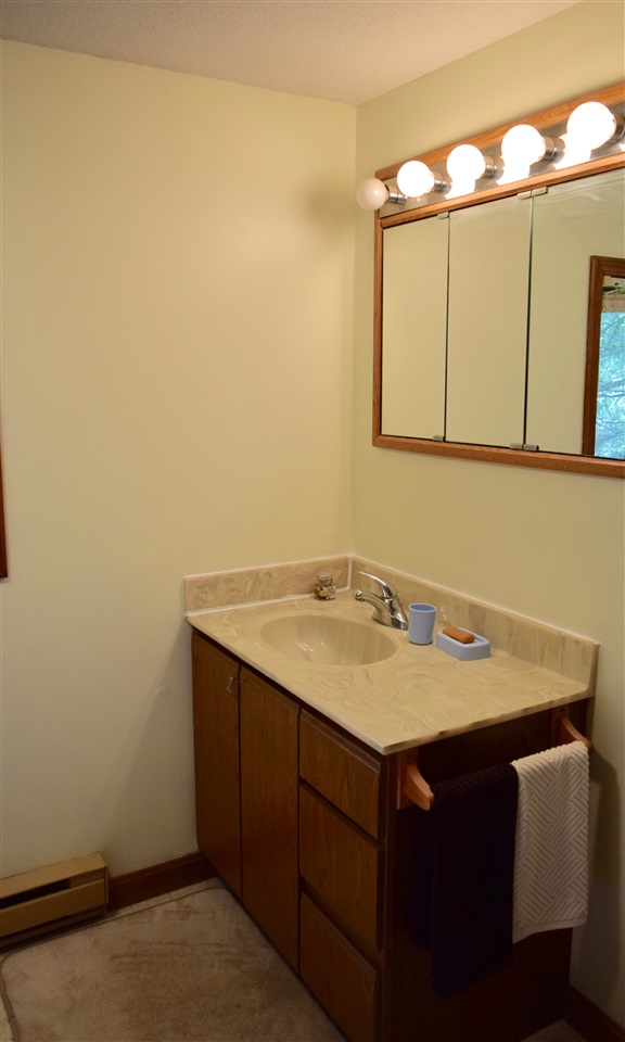 407 Athol Road Richmond, NH 03470 - Photo 20 of 30