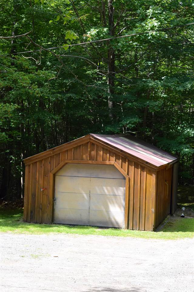 407 Athol Road Richmond, NH 03470 - Photo 3 of 30