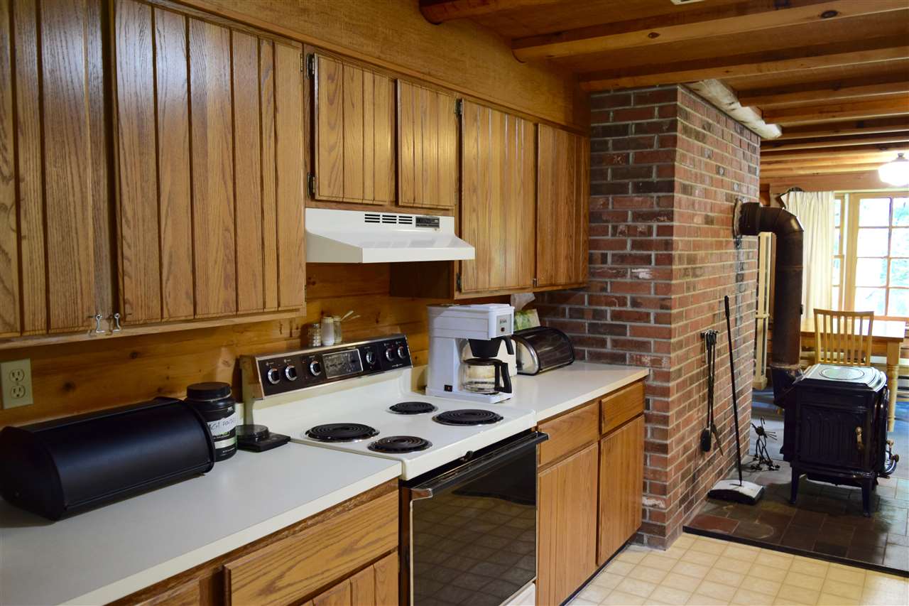 407 Athol Road Richmond, NH 03470 - Photo 8 of 30