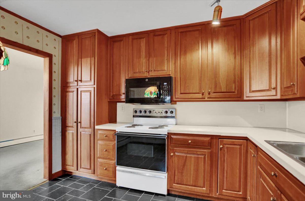 8 Curtis Road Kutztown, PA 19530 - Photo 9 of 36 Gallery Image 9
