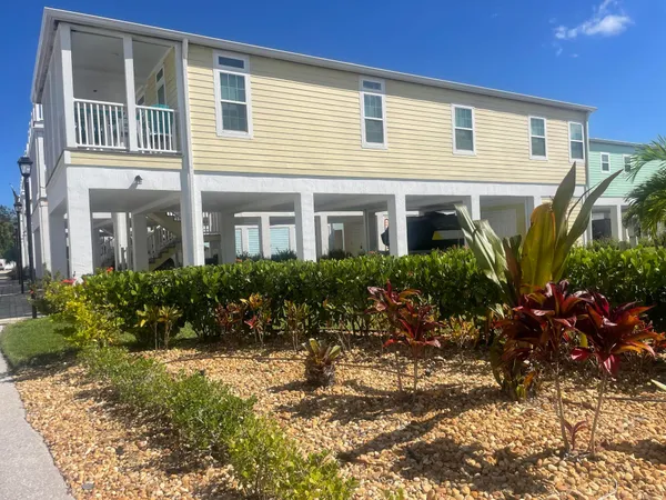 $2,700 | 389 Northeast Sand Dune Way, Jensen Beach, FL 34957