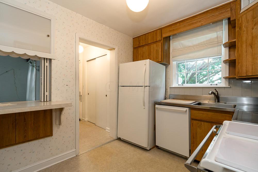 1883 Andover Road Columbus, OH 43212 - Photo 17 of 29 Gallery Image 17