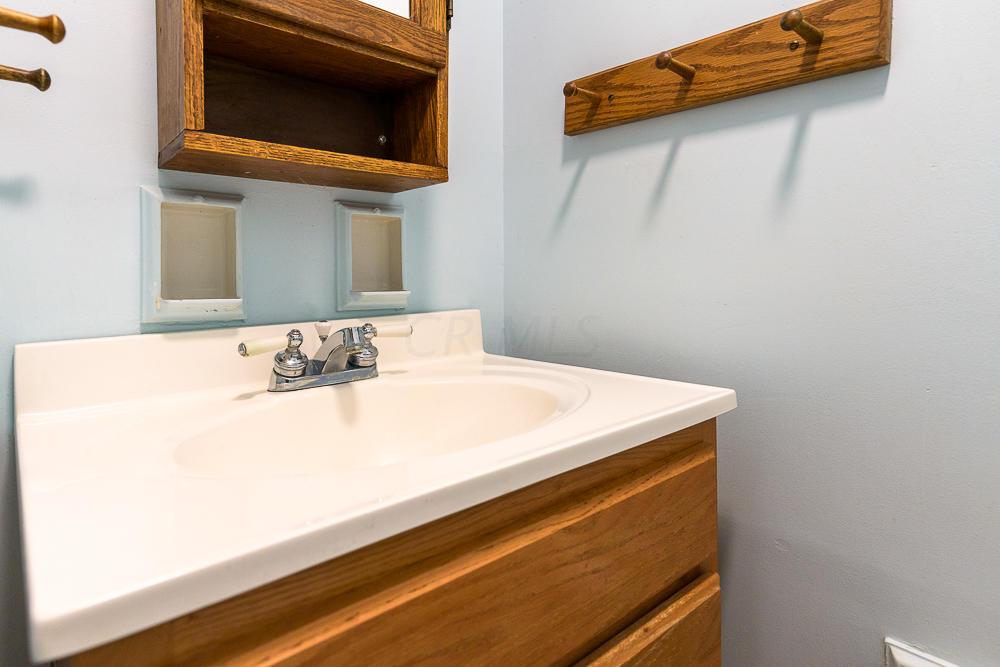 1883 Andover Road Columbus, OH 43212 - Photo 19 of 29 Gallery Image 19