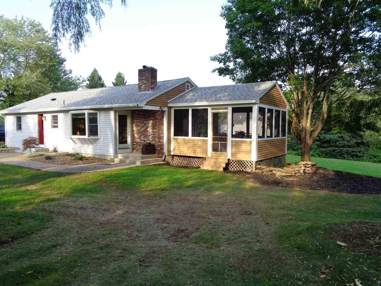 115 Adams Road Londonderry, NH 03053 - Photo 18 of 21
