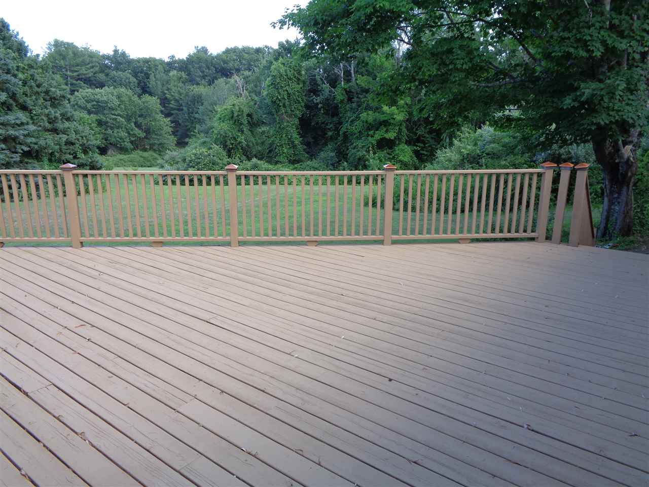 115 Adams Road Londonderry, NH 03053 - Photo 3 of 21