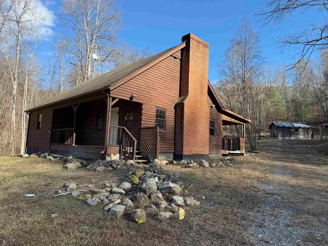 $350,000 | 231 Opus Lane, Unit 3 OF 5 SEE MAP, Amherst, VA 24521