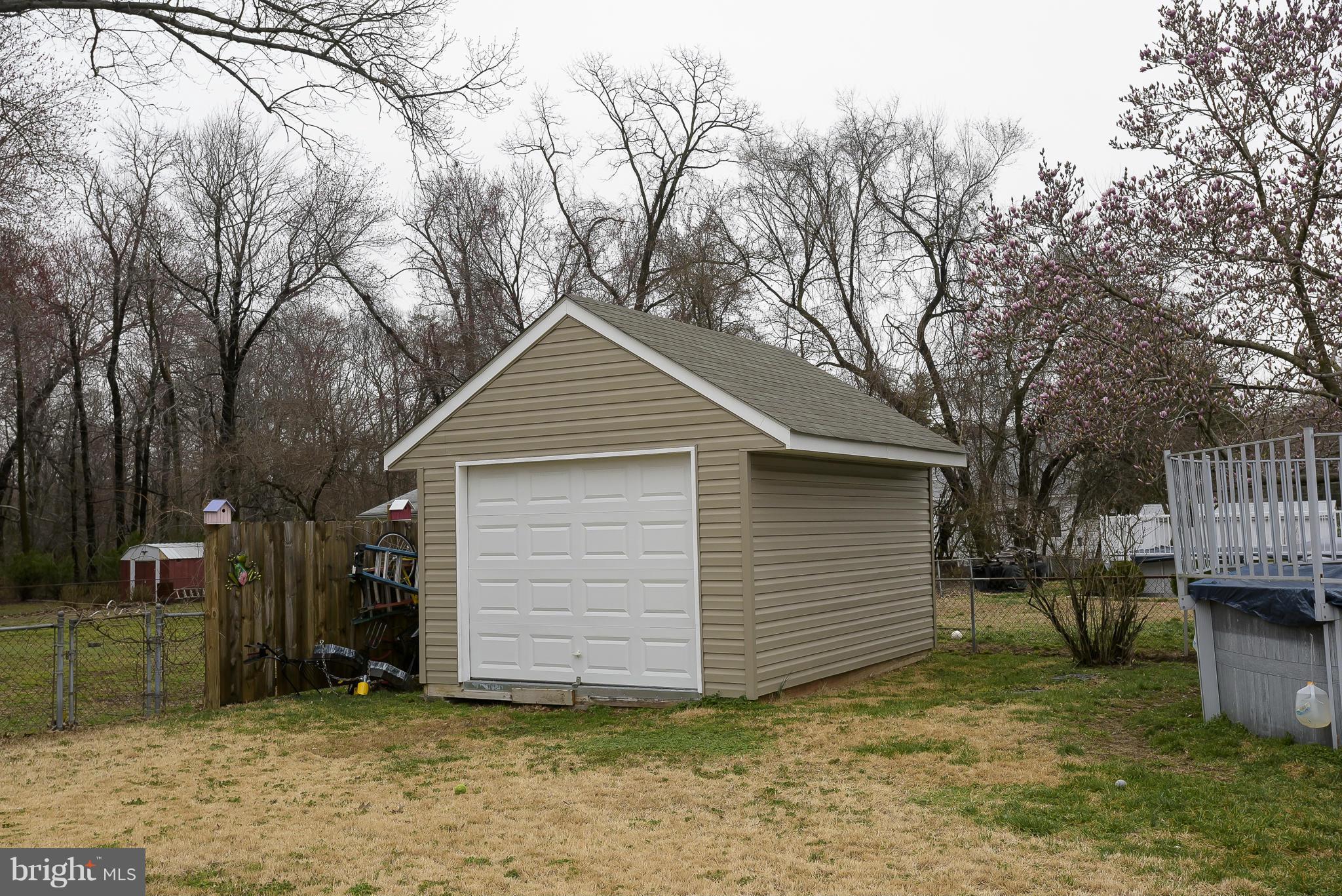 1760 Poplar Ridge Road Pasadena, MD 21122 - Photo 26 of 27 Exterior (Rear)