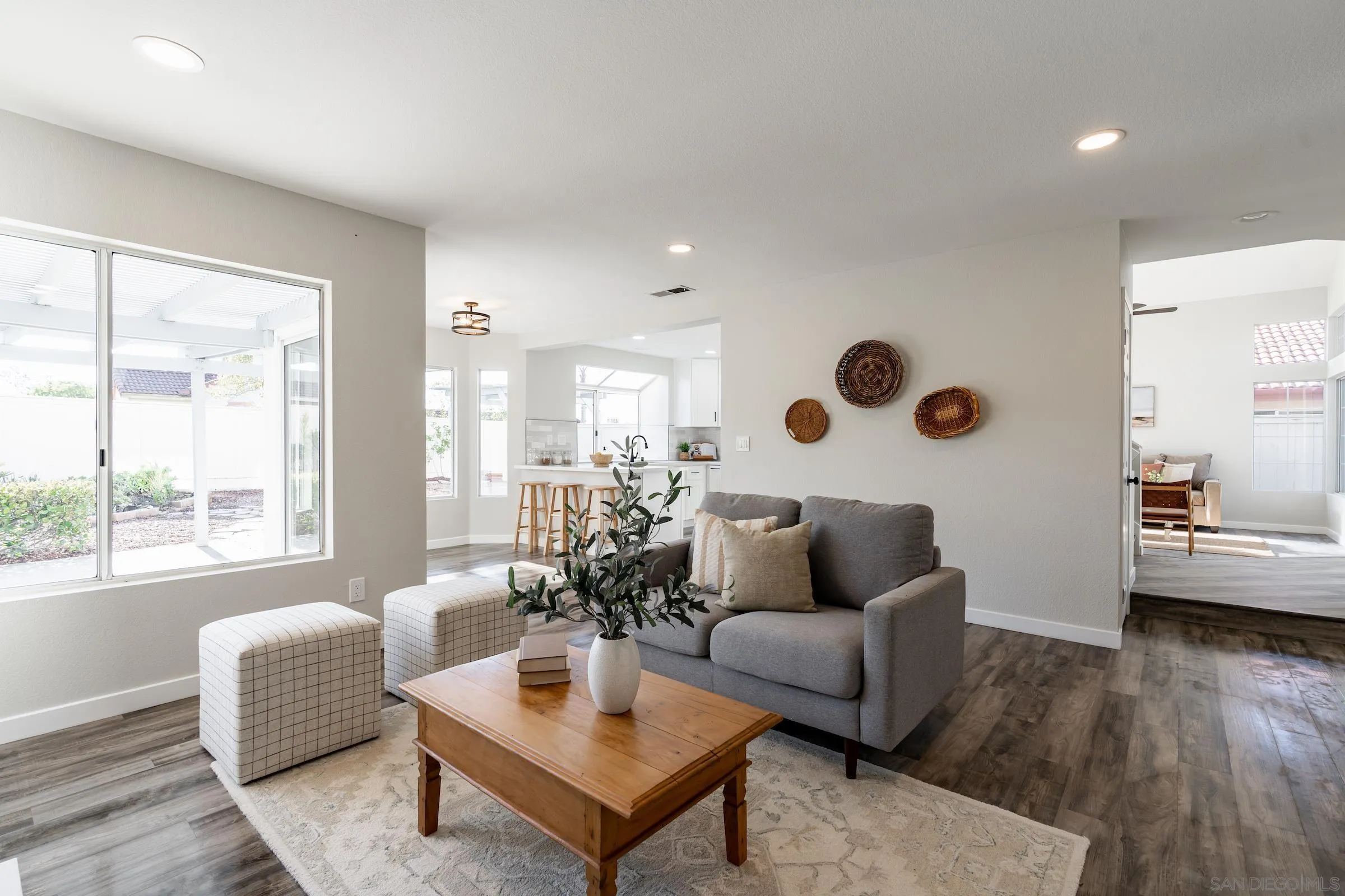 11682 River Rim Road San Diego, CA 92126 - Photo 9 of 28 Gallery Image 9
