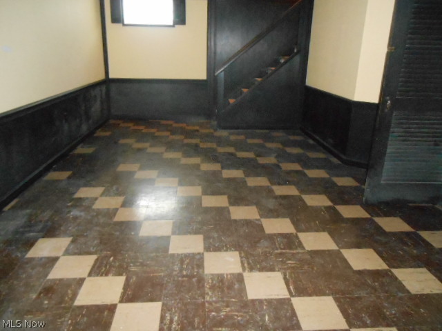 1779 South Green Road Cleveland, OH 44121 - Photo 19 of 22