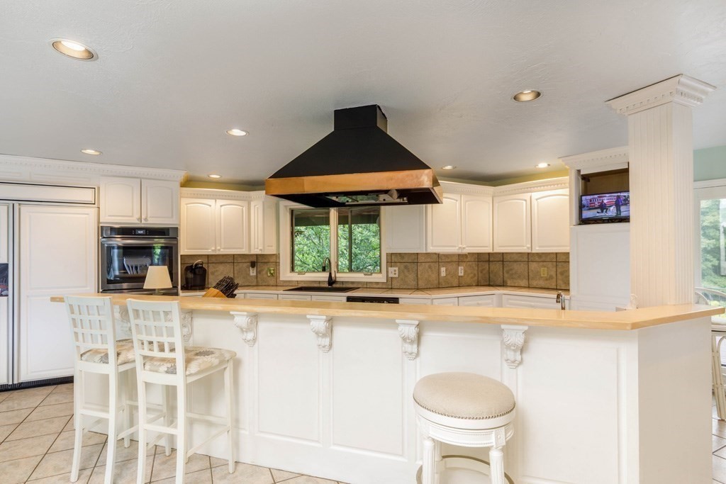 58 Rice Road Templeton, MA 01468 - Photo 8 of 30