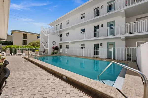 $499,000 | 1021 3rd Street South, Unit 108, Naples, FL 34102