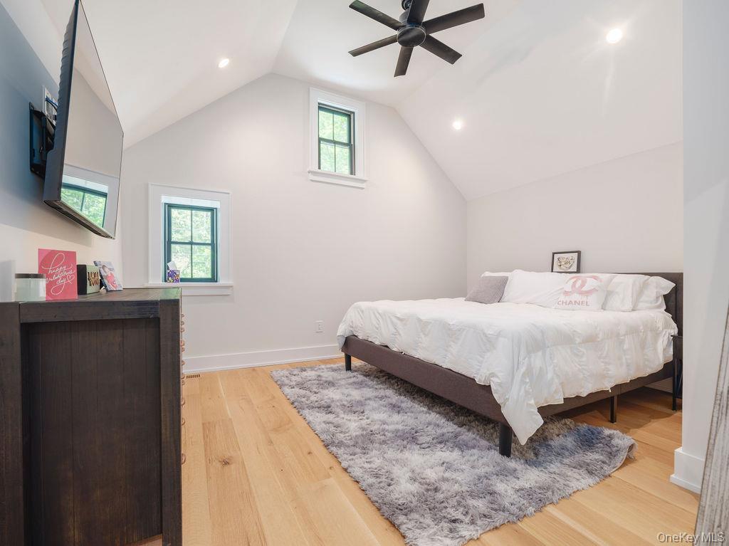 4525 South Harbor Road Southold, NY 11971 - Photo 17 of 43
