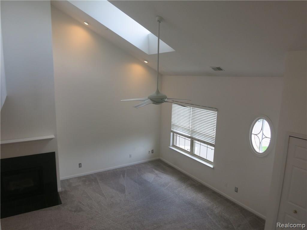 16956 Farmington Road, Unit 23 Livonia, MI 48154 - Photo 20 of 32
