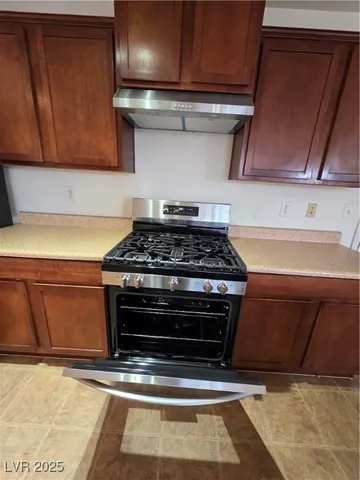 $1,800 | 8983 West Marmo Avenue, Las Vegas, NV 89148