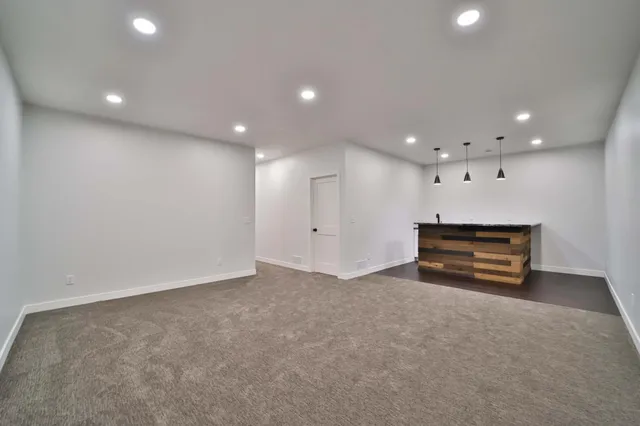 $884,999 | 948 Bass Lake Road, Lake Shore, MN 56468