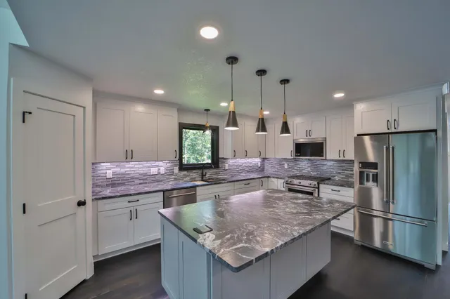 $884,999 | 948 Bass Lake Road, Lake Shore, MN 56468