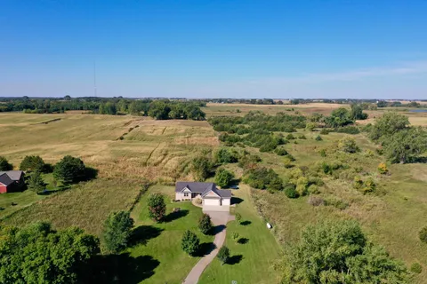 $470,000 | 7600 12th Street Northwest, Willmar, MN 56288