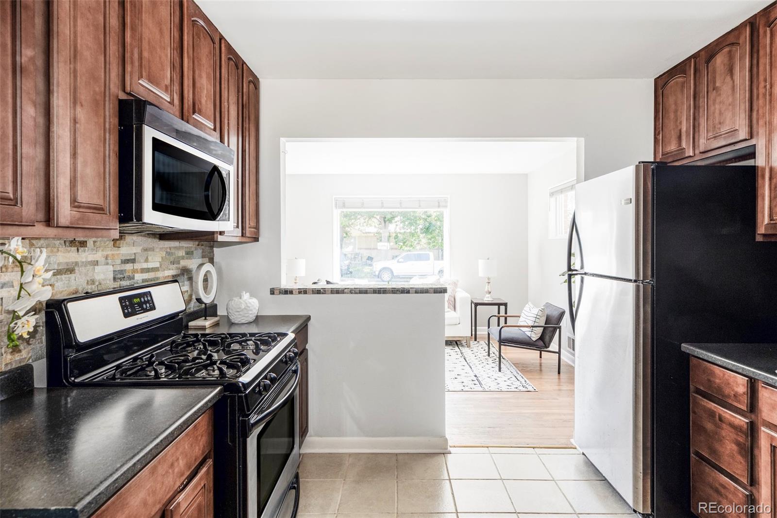 7523 Raritan Street Denver, CO 80221 - Photo 11 of 30 Gallery Image 11