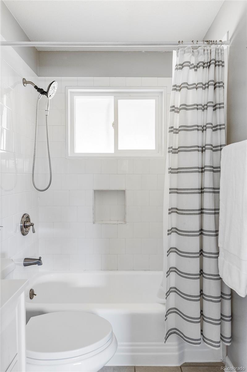 7523 Raritan Street Denver, CO 80221 - Photo 17 of 30 Gallery Image 17
