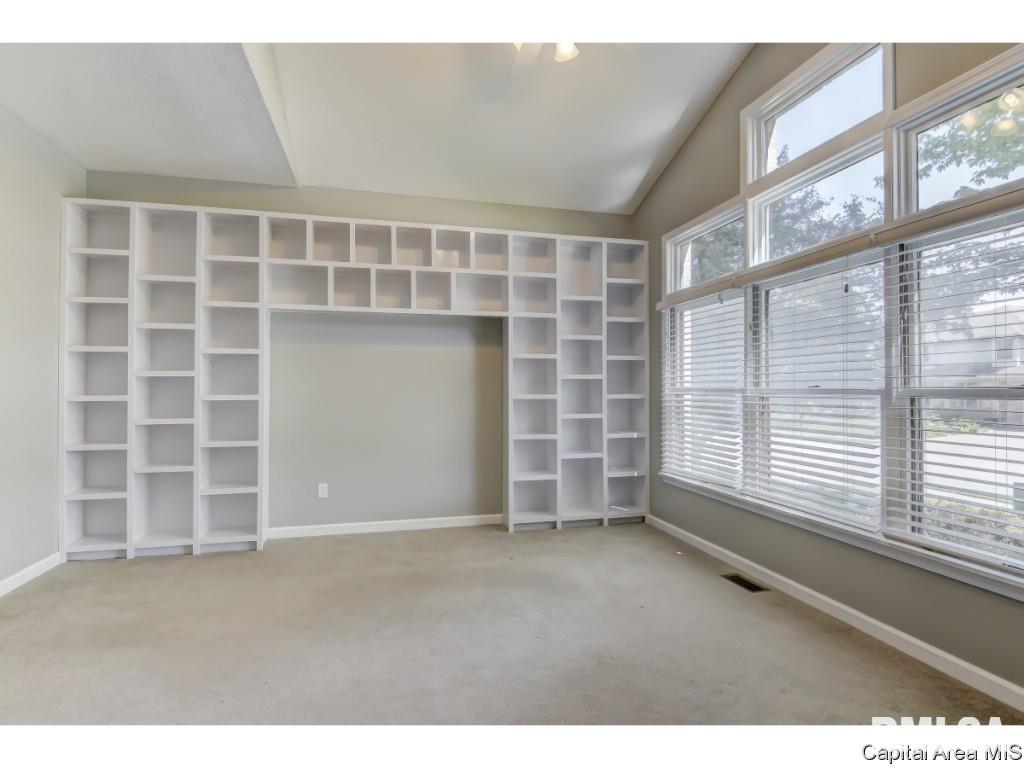 2609 Hastings Road Chatham, IL 62629 - Photo 23 of 33 Gallery Image 23