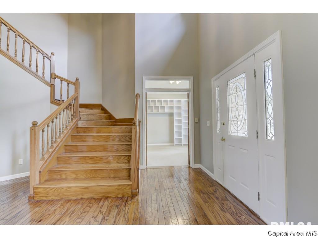 2609 Hastings Road Chatham, IL 62629 - Photo 3 of 33 Gallery Image 3