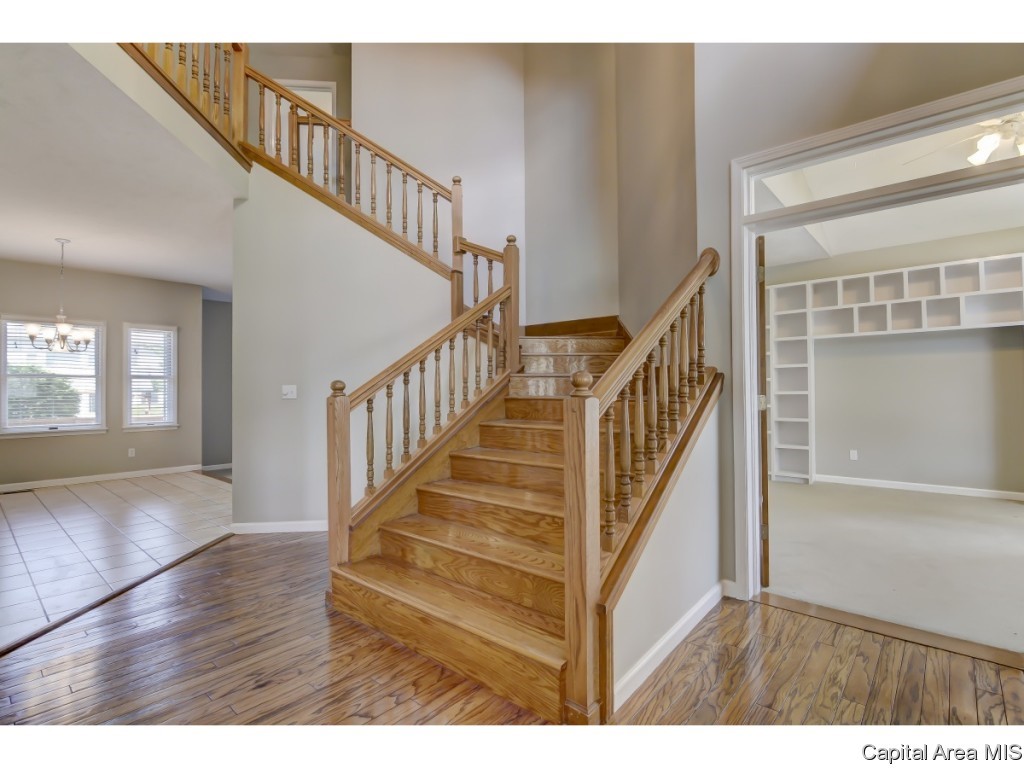 2609 Hastings Road Chatham, IL 62629 - Photo 4 of 33 Gallery Image 4