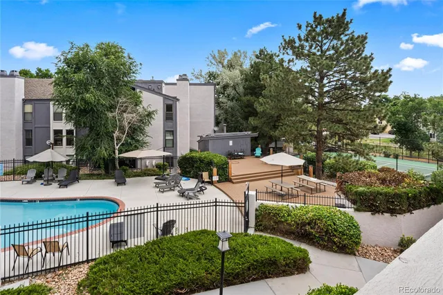 $1,650 | 6410 South Dayton Street, Unit I08, Englewood, CO 80111