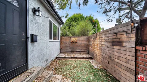 $1,699,000 | 535 Venice Way, Los Angeles, CA 90291