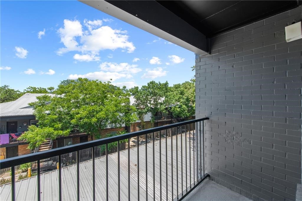 2020 South Congress Avenue, Unit 1216 Austin, TX 78704 - Photo 18 of 33 a view of balcony