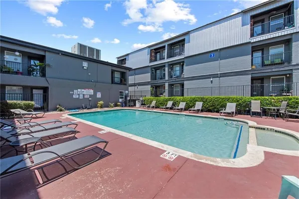 $1,250 | 2020 South Congress Avenue, Unit 1216, Austin, TX 78704