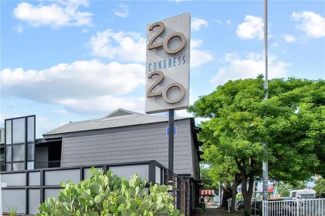 $1,250 | 2020 South Congress Avenue, Unit 1216, Austin, TX 78704