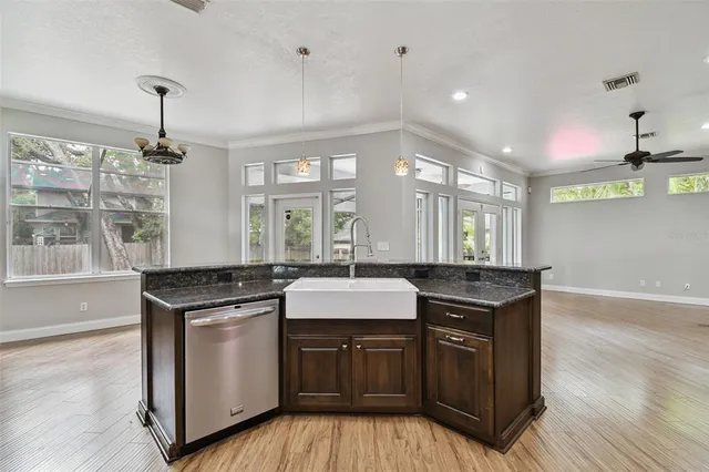 $4,100 | 6105 South Elkins Avenue, Tampa, FL 33611