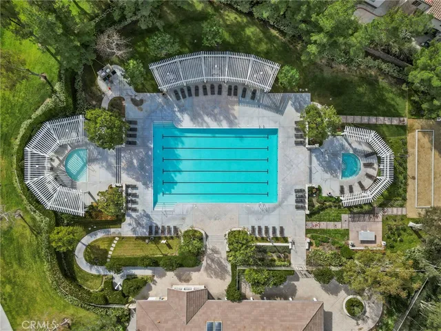 an aerial view of a house having yard