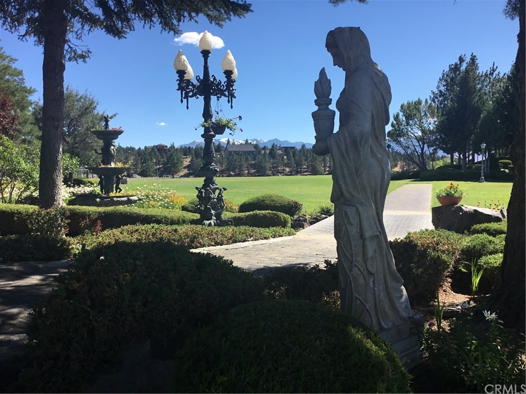 15733 Juniper Peak Road Weed, CA 96094 - Photo 17 of 74 Landscaped Grounds