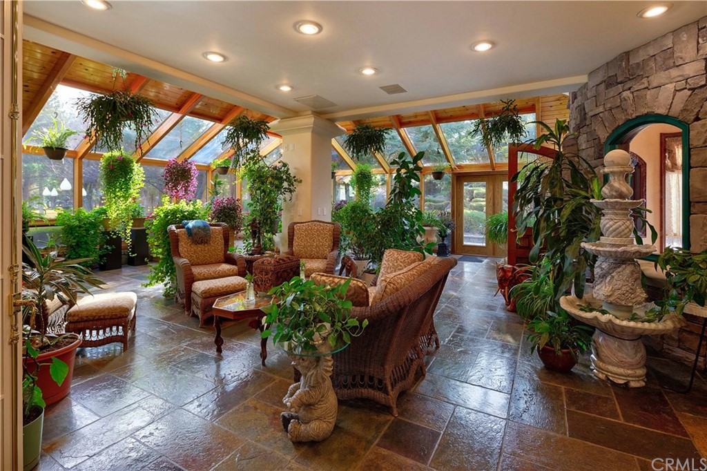 15733 Juniper Peak Road Weed, CA 96094 - Photo 36 of 74