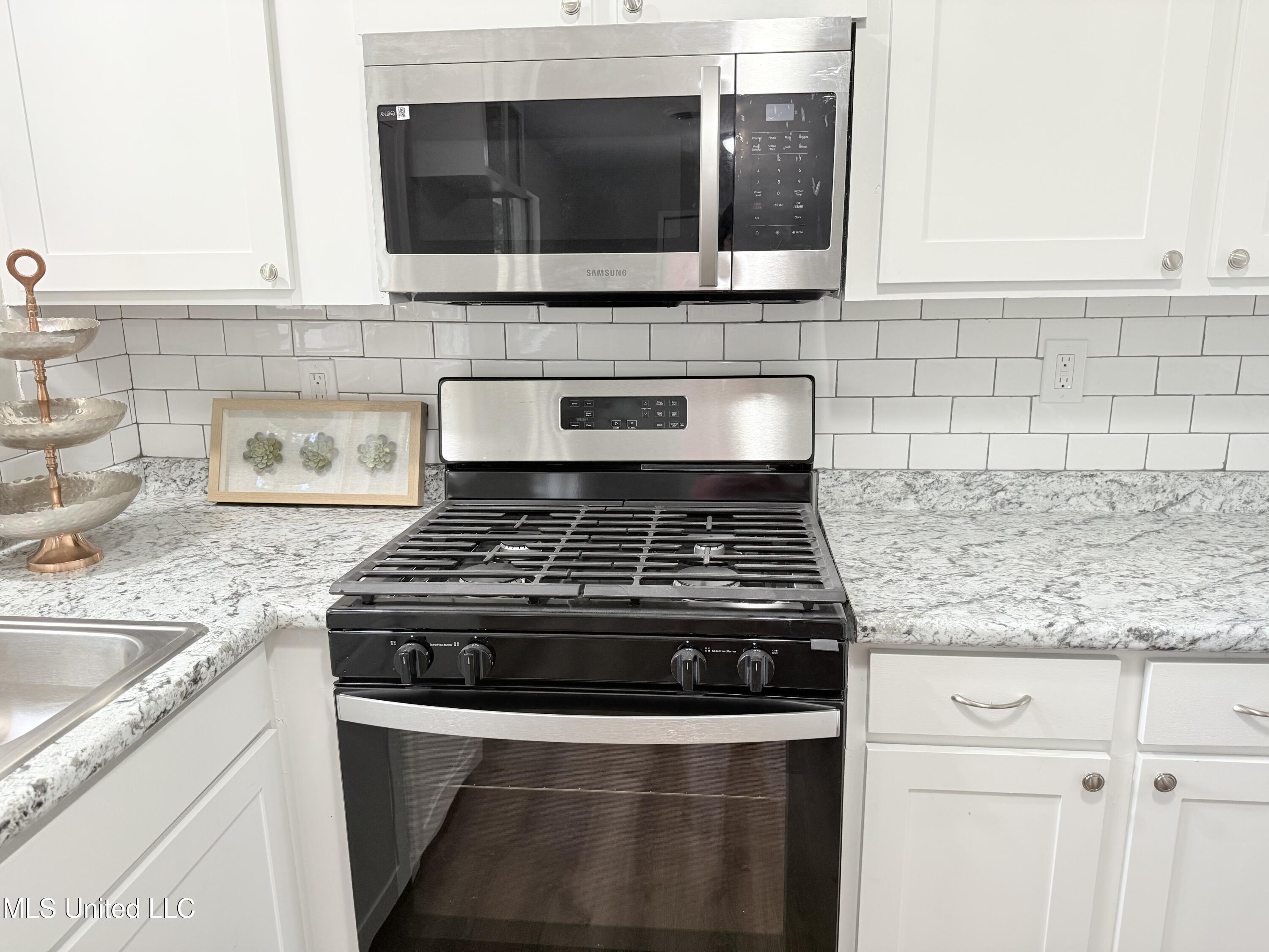 408 Cleary Road Richland, MS 39218 - Photo 17 of 40 IMG_6037