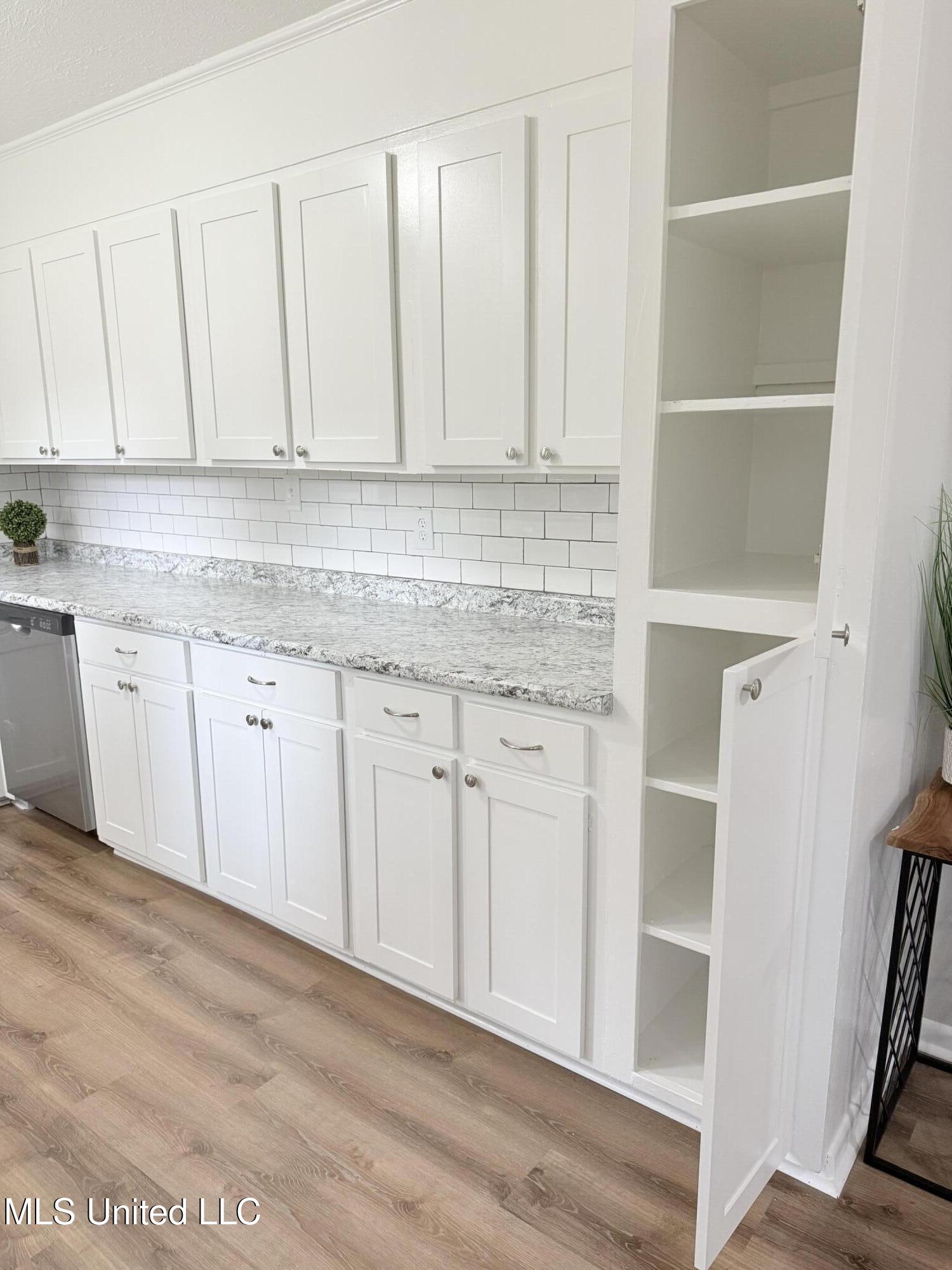 408 Cleary Road Richland, MS 39218 - Photo 18 of 40 IMG_6039