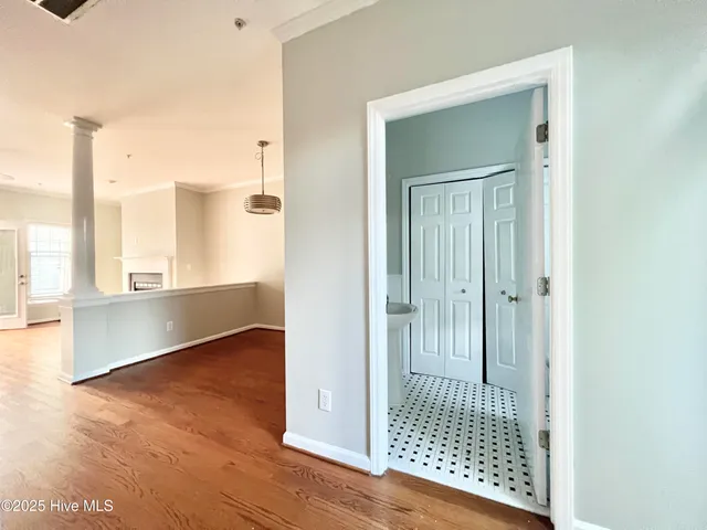 $2,475 | 910 Highgrove Drive, Chapel Hill, NC 27516