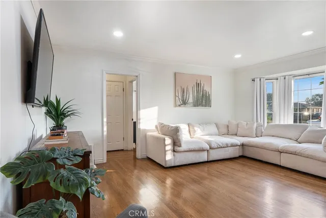 $699,900 | 11005 Mines Boulevard, Whittier, CA 90606