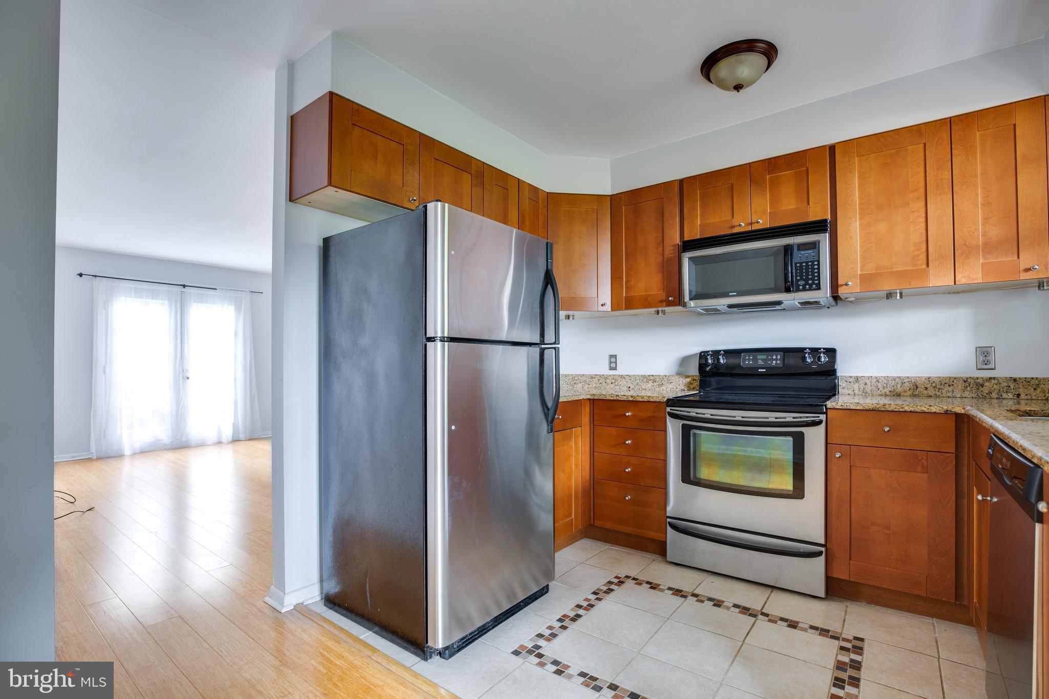 4629 28th Road South Arlington, VA 22206 - Photo 7 of 21 Gallery Image 7