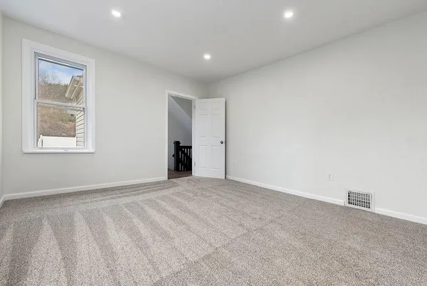 $245,000 | 534 Pine Street, Ambridge, PA 15003