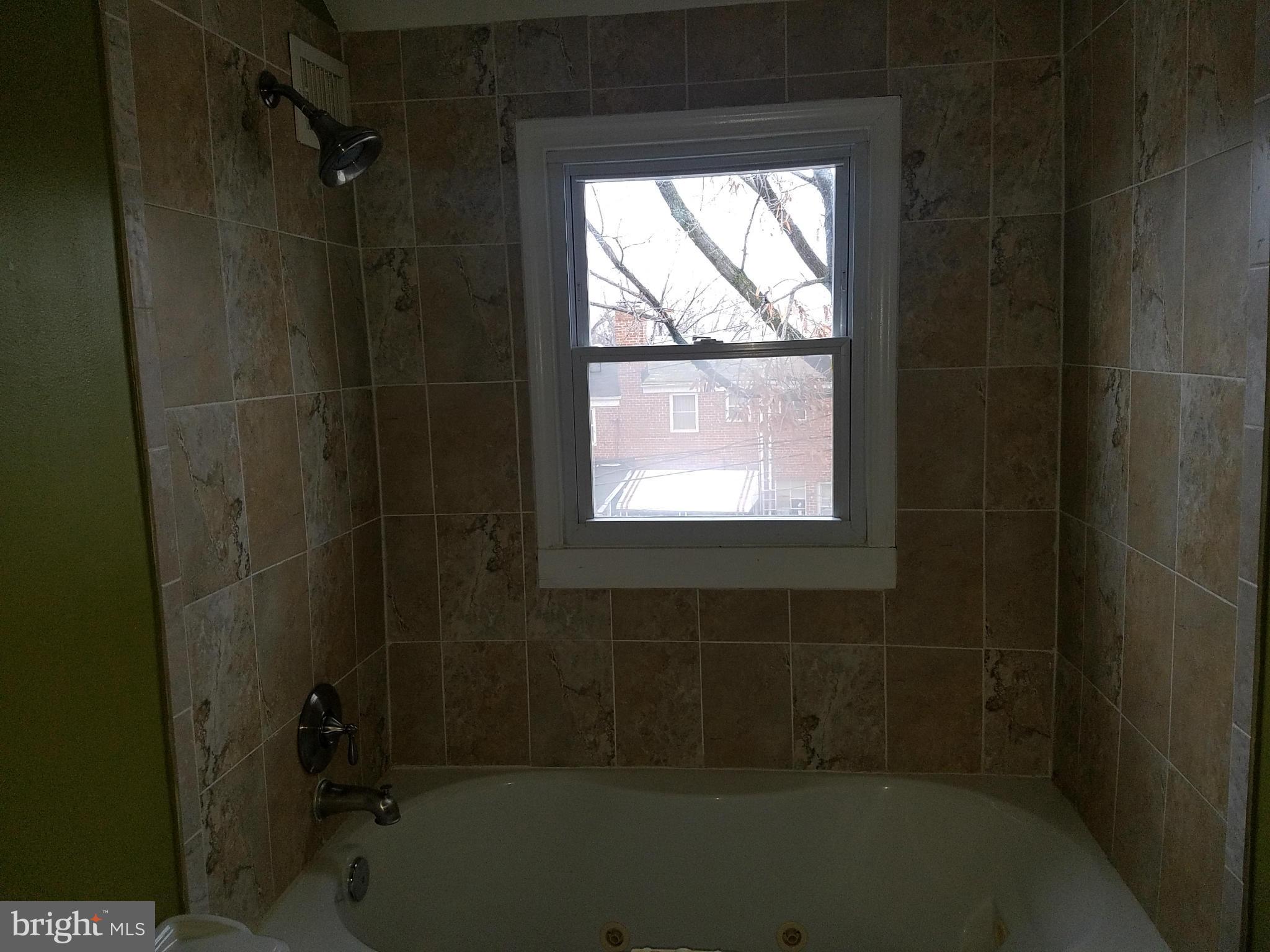 1629 Inverness Avenue Baltimore, MD 21230 - Photo 12 of 28 Interior (General)