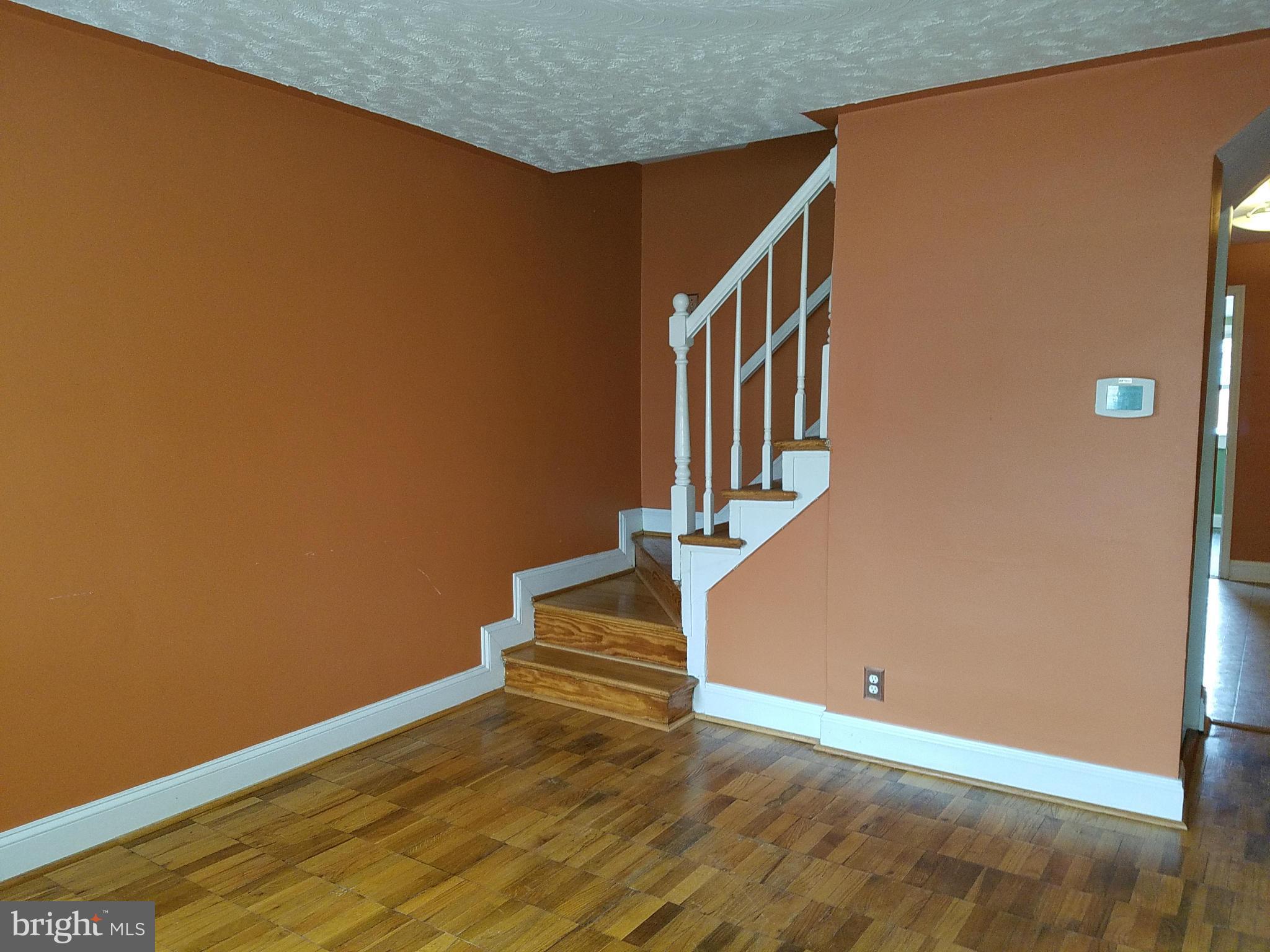 1629 Inverness Avenue Baltimore, MD 21230 - Photo 7 of 28 Interior (General)