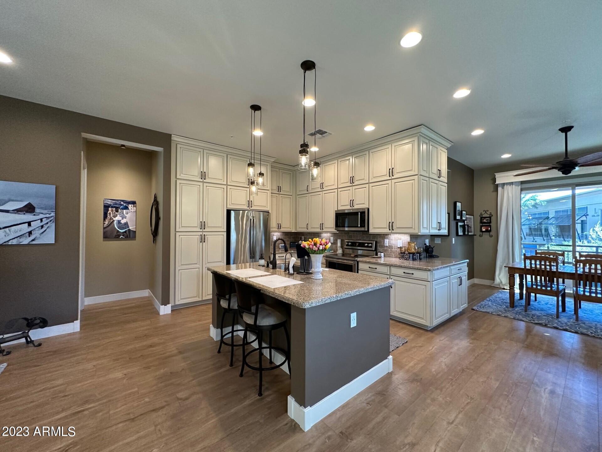 6565 East Thomas Road, Unit 1021 Scottsdale, AZ 85251 - Photo 1 of 54 primary